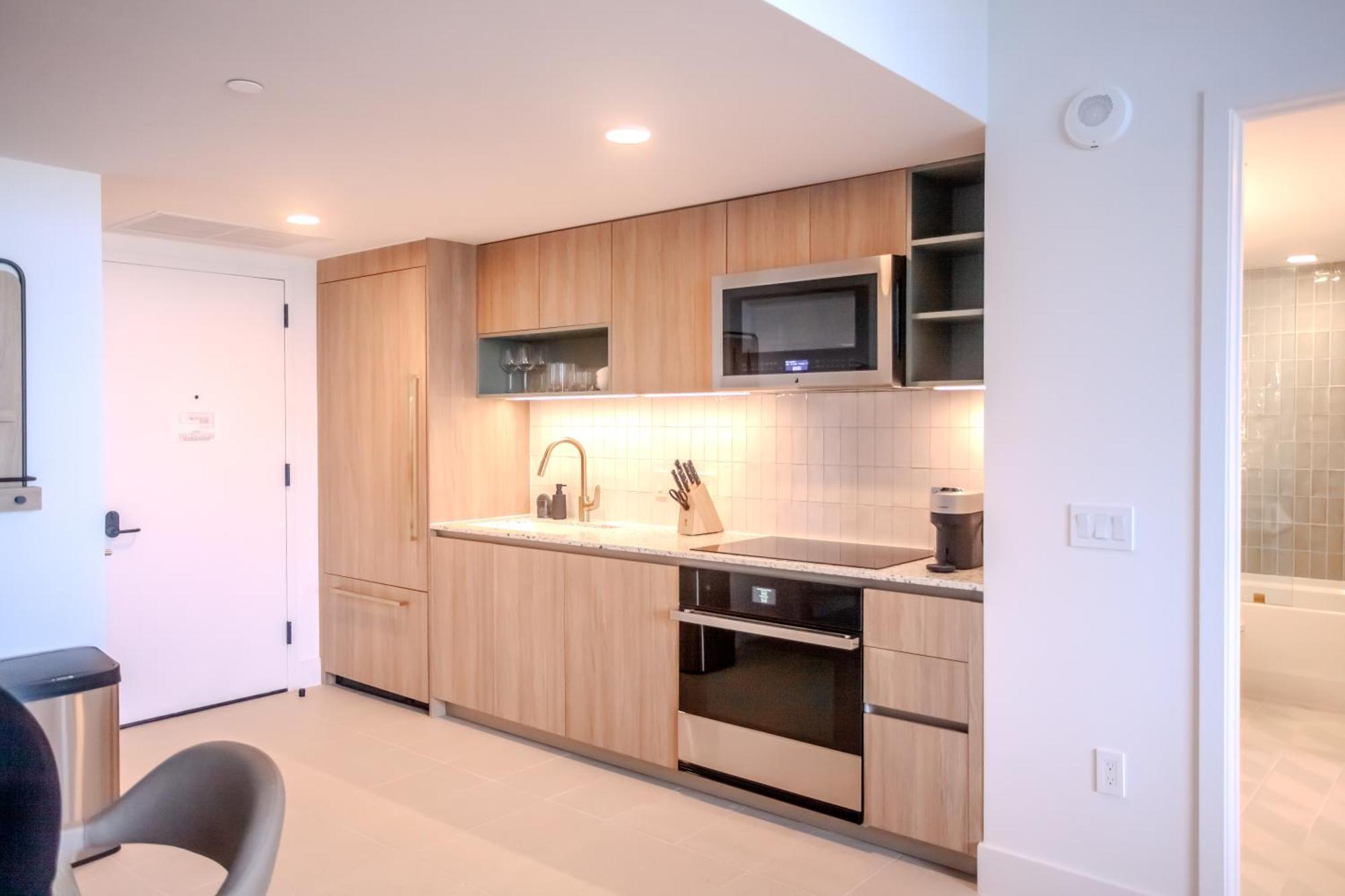 Luxurious Downtown Escape Miami