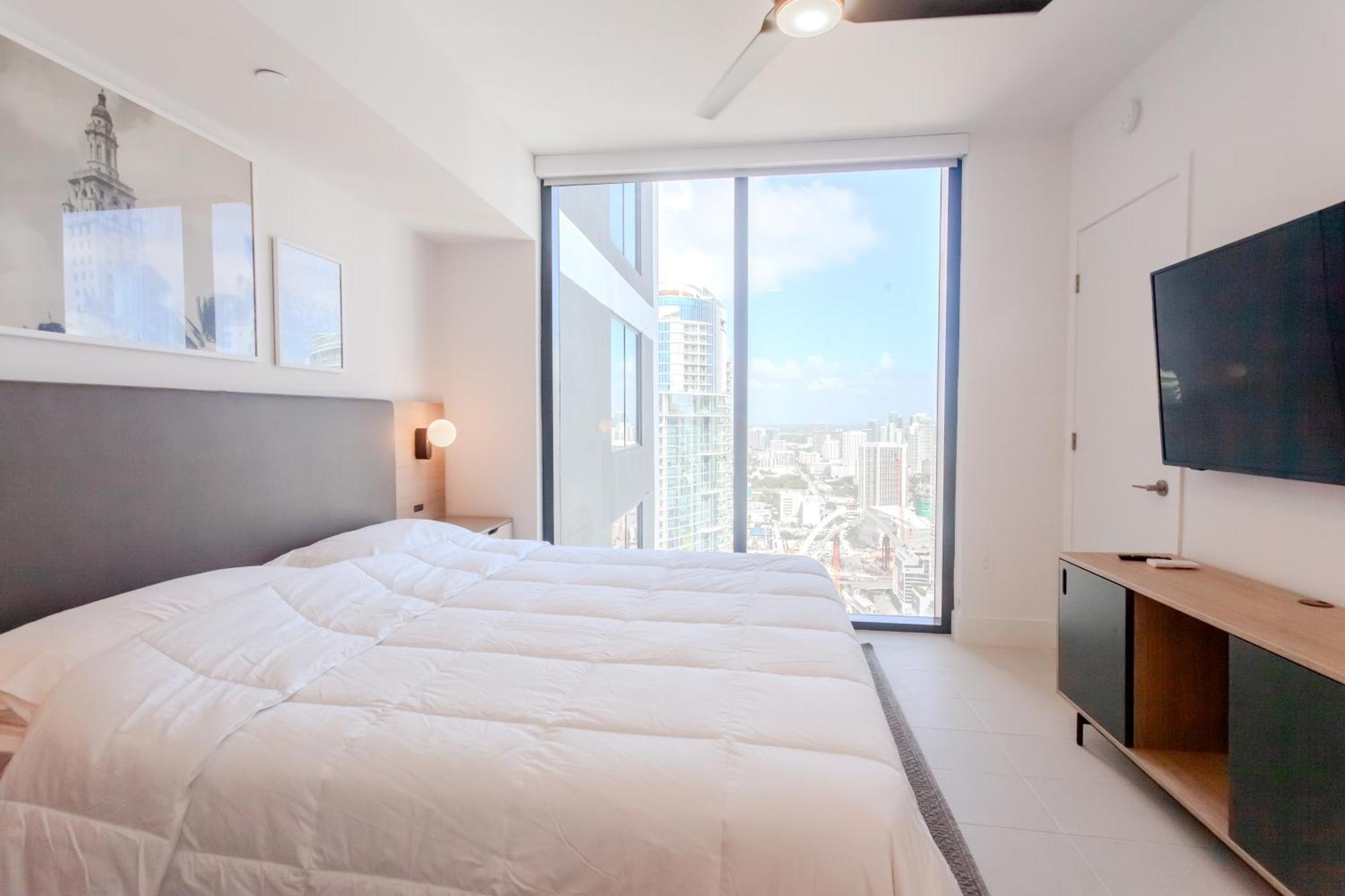 Luxurious Downtown Escape Apartment Miami