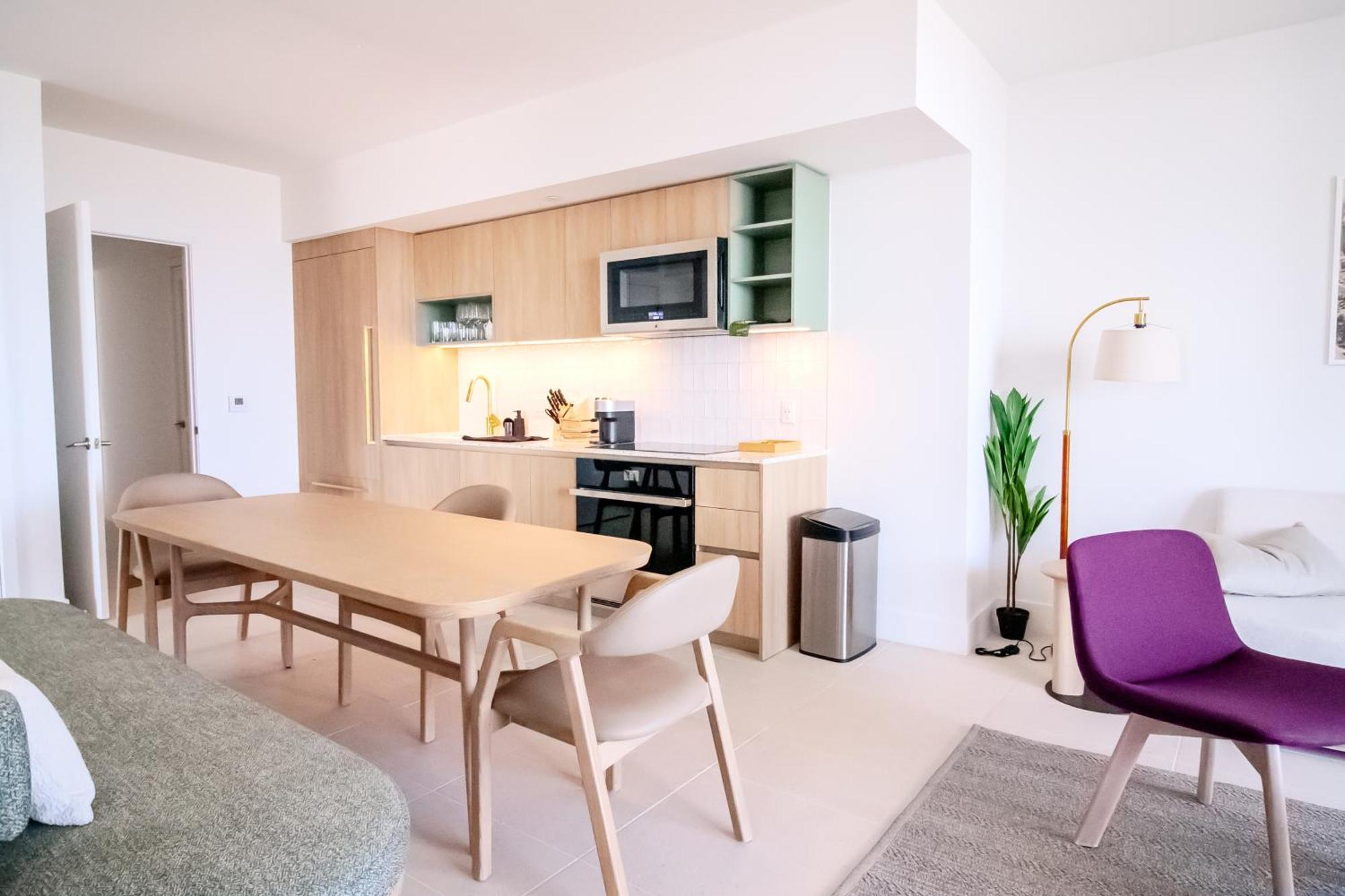 Luxurious Downtown Escape Miami