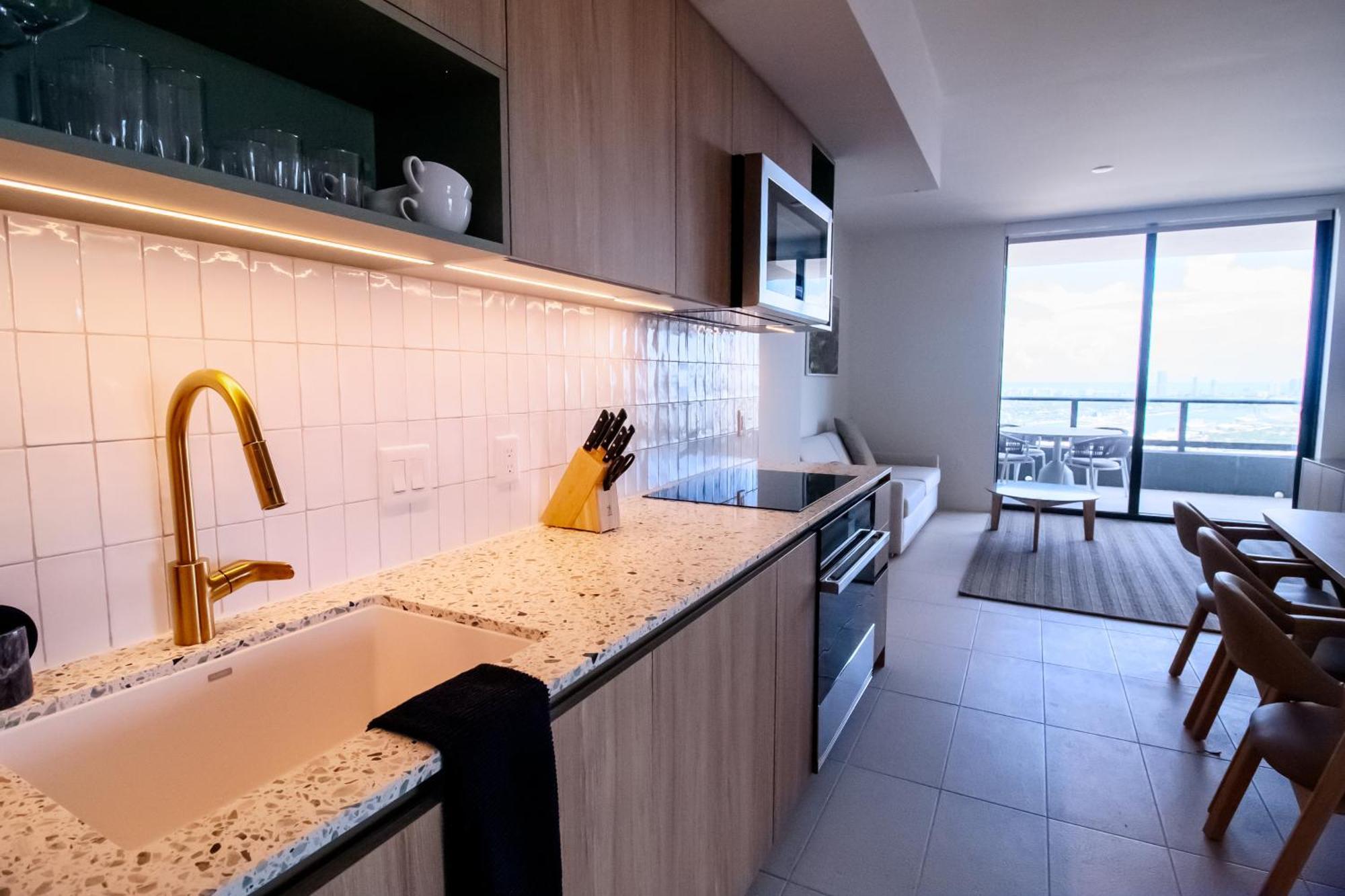 Apartment Luxurious Downtown Escape Miami
