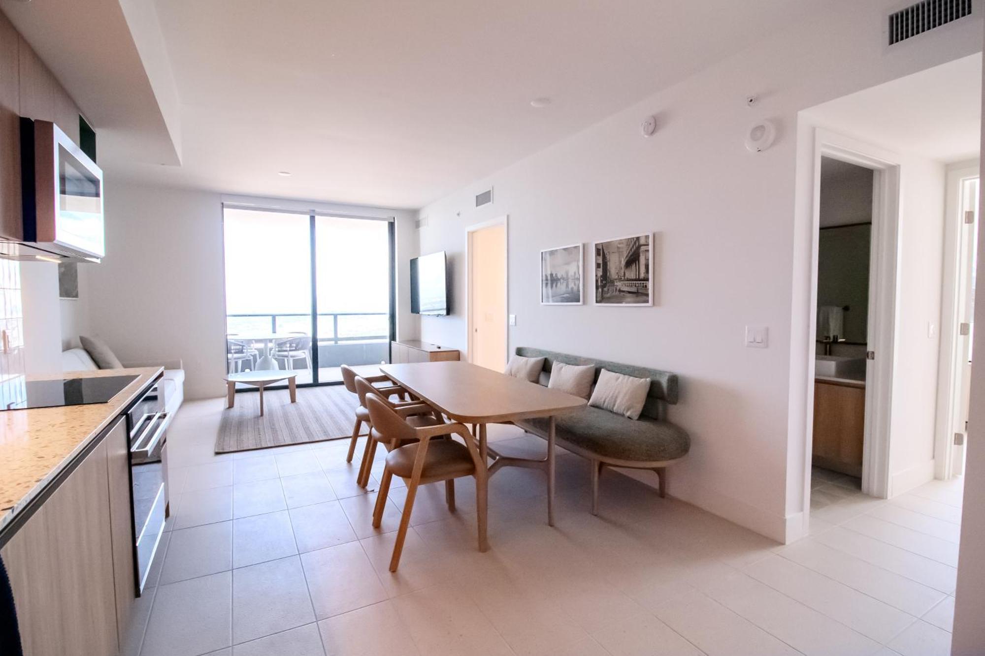 Apartment Luxurious Downtown Escape Miami