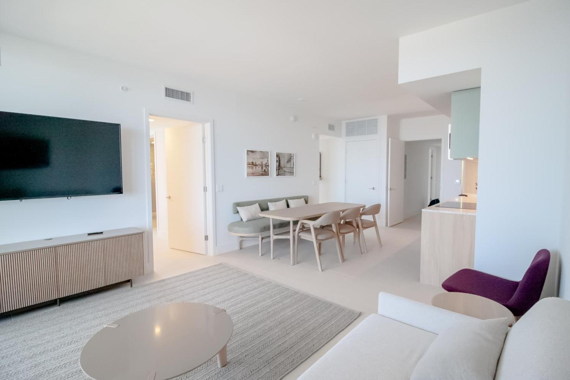Luxurious Downtown Escape Apartment Miami