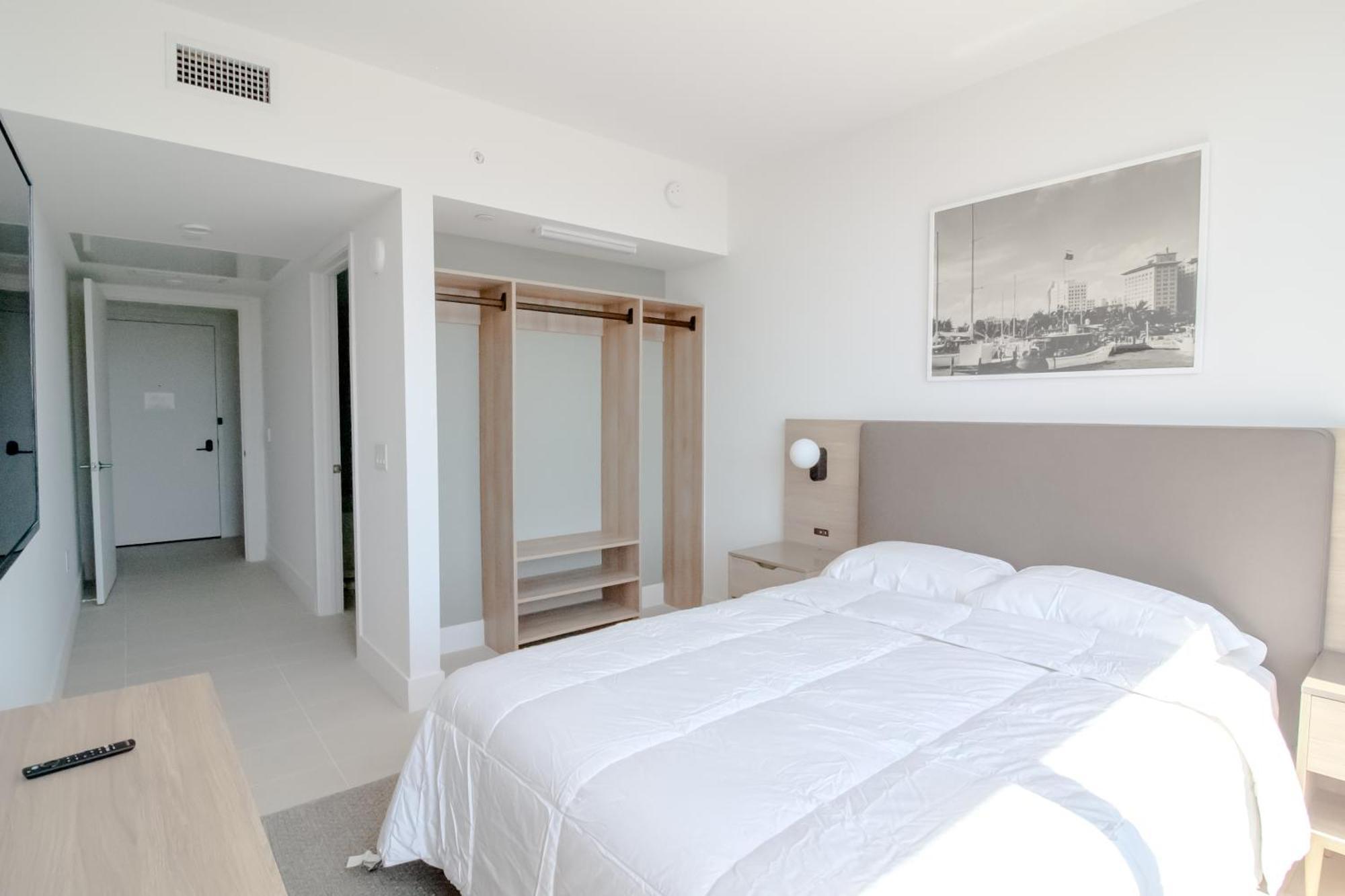 Luxurious Downtown Escape