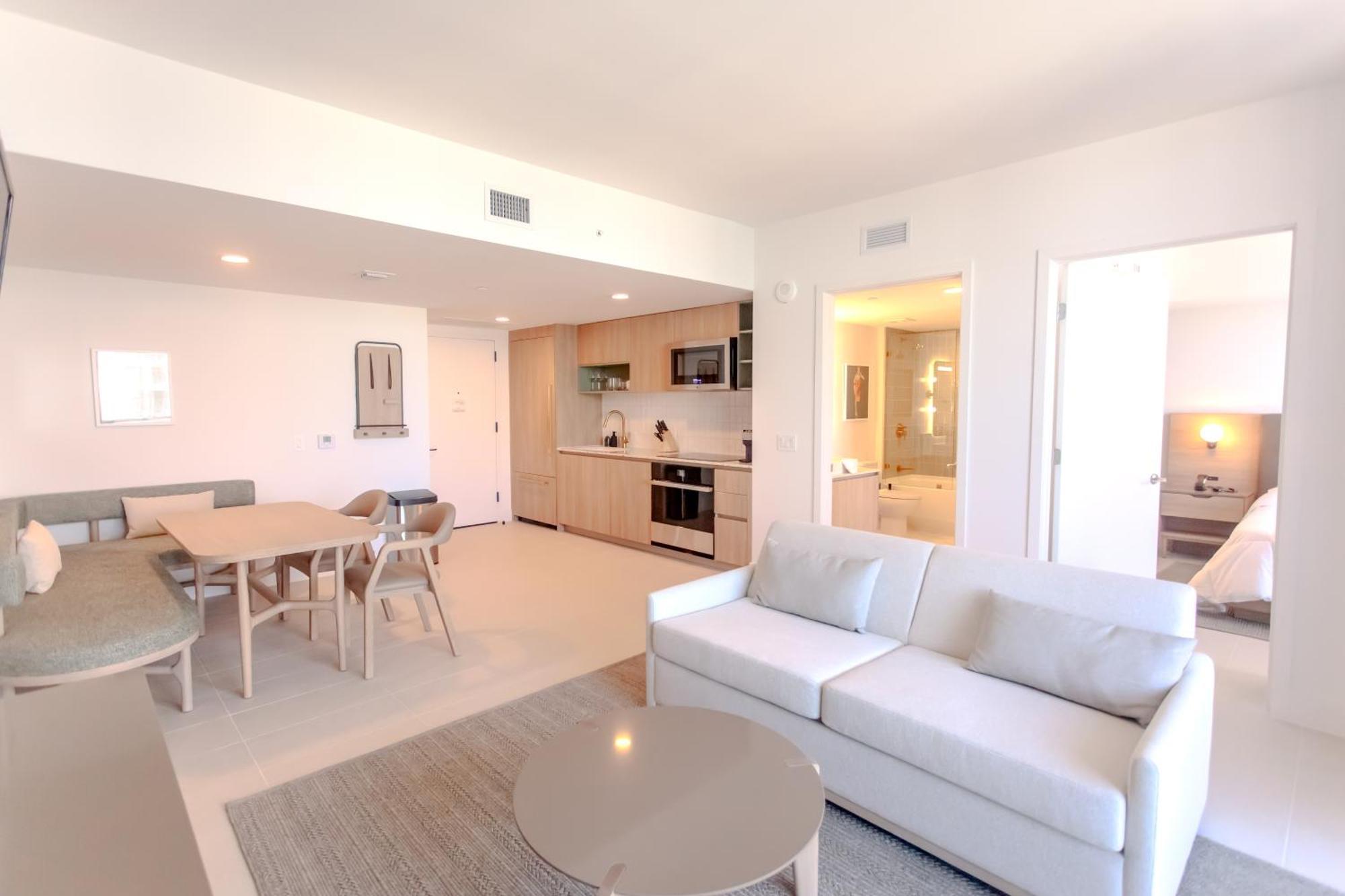 Luxurious Downtown Escape * Miami
