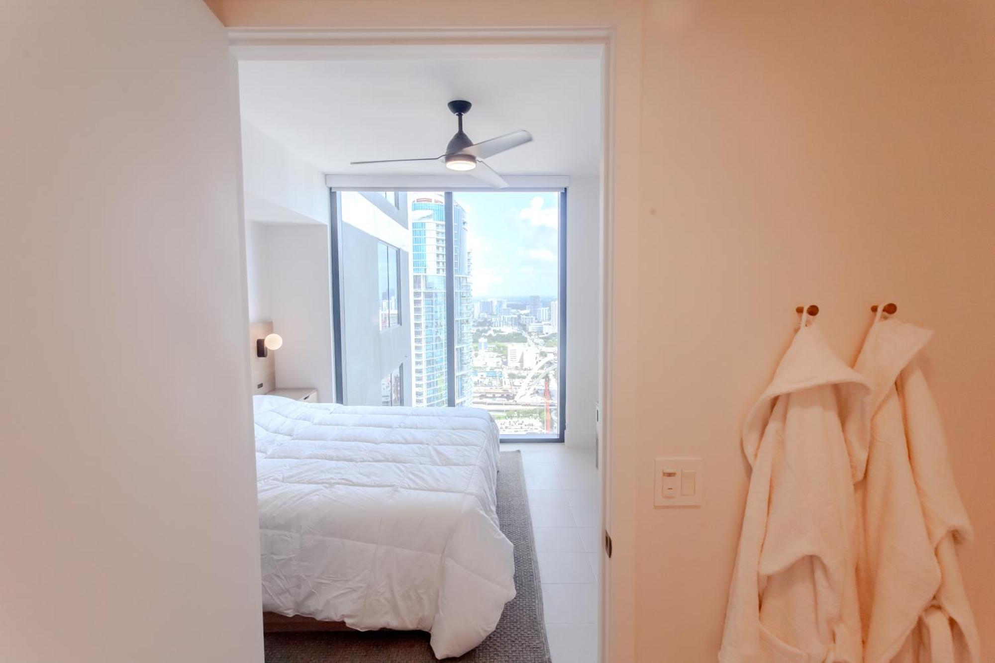 Luxurious Downtown Escape Apartment Miami