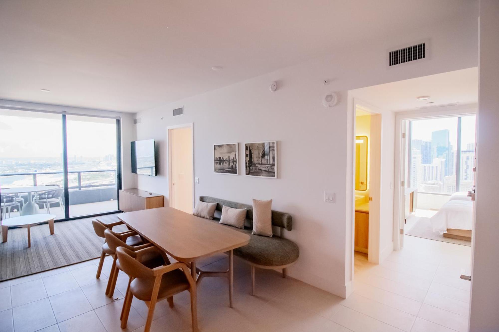 Apartment Luxurious Downtown Escape Miami