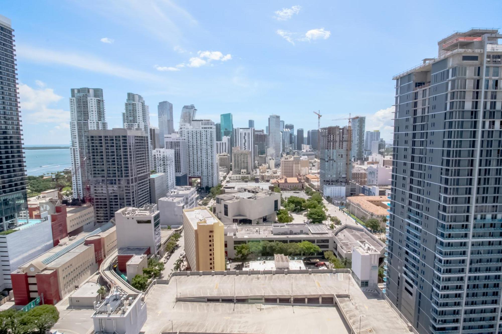 Luxurious Downtown Escape * Miami