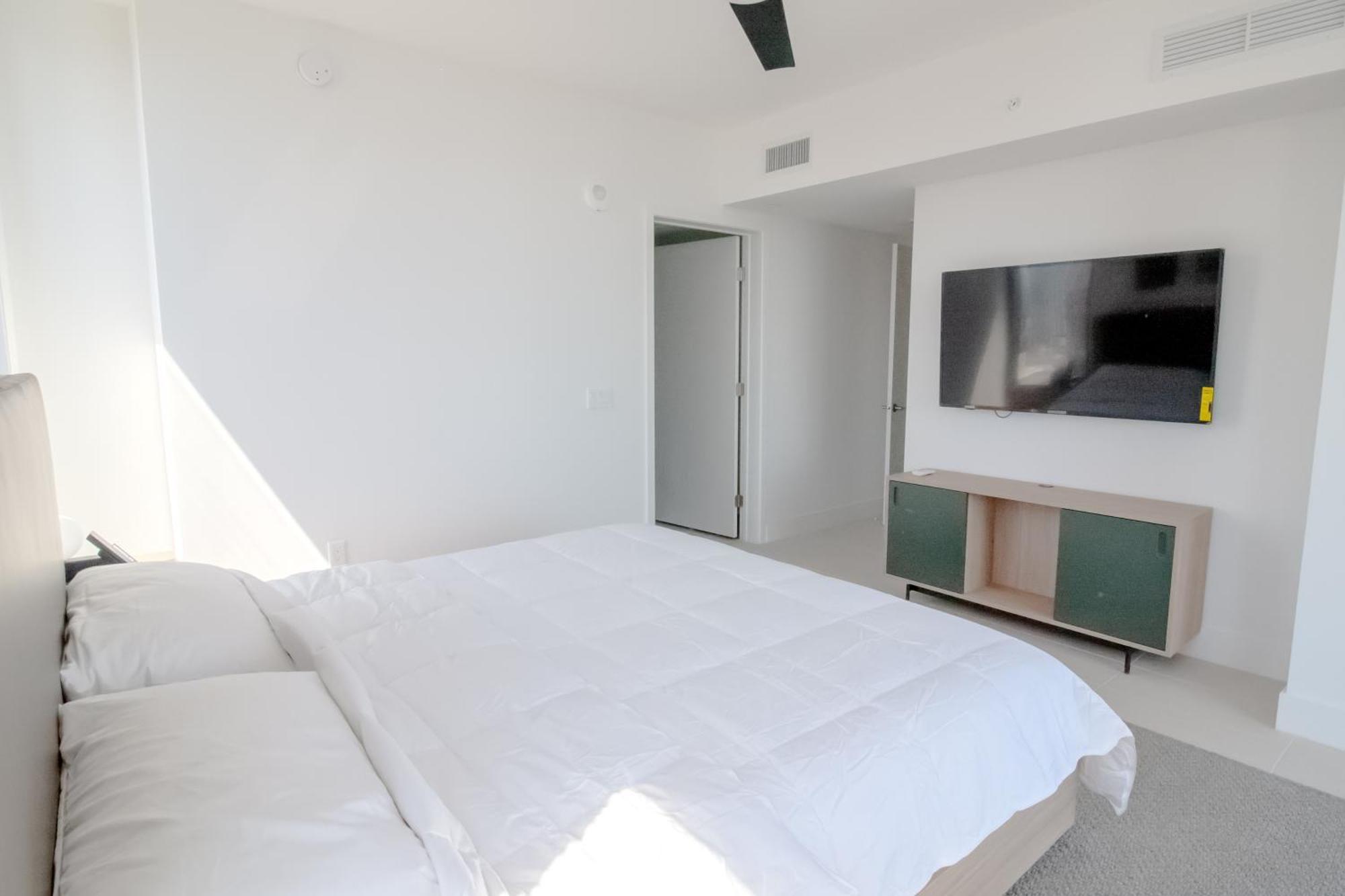 Luxurious Downtown Escape * Miami